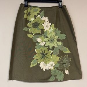 Floral Embroidered Skirt Women’s 10 Olive Green A-Line Flowy Summer Lightweight